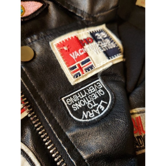 Hot & Delicious Faux Leather Jacket SMALL Cropped Punk Biker Patches Moto - Picture 10 of 16